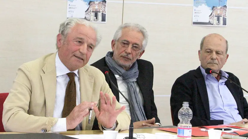 Bonaventura Monfalcone-11.05.2016 Incontro in biblioteca-Monfalcone-foto di Katia Bonaventura