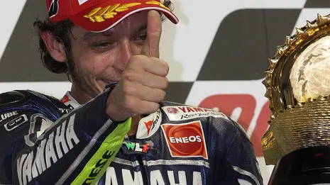Valentino Rossi festeggia sul podio - Yamaha - GP Qatar - Losail