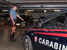 Silvano Trieste 04/10/2011 Centro Commerciale Le Torri, i Carabinieri indicano il punto della macchina parcheggiata, con il bambino chiuso all' interno