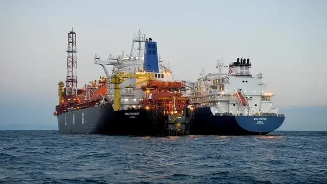 Il rigassificatore di Piombino