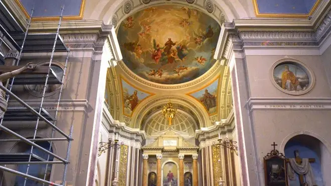 Foto Bruni 28.11.12 Chiesa di Montuzza: i lavori di ristrutturazione interna
