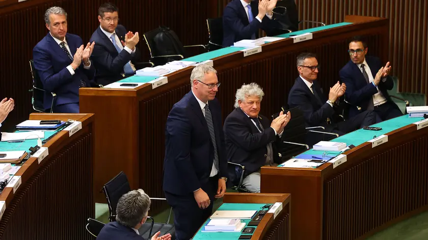 Il primo giorno del nuovo consiglio regionale (Lasorte)