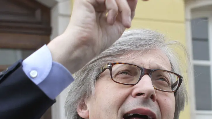 Lasorte Trieste 04/04/12 - Porto Vecchio, Centrale Idrodinamica, Visita Vittorio Sgarbi