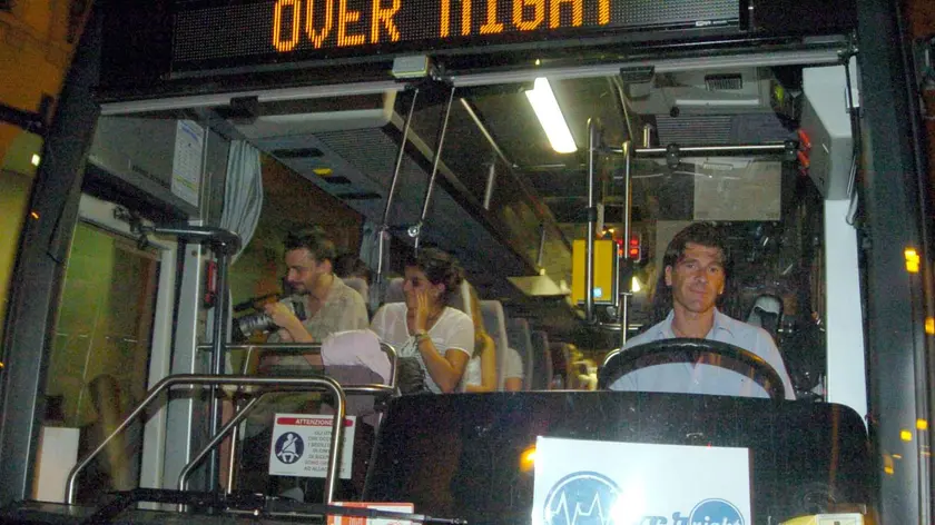 Un bus dell'Overnight in una foto di archivio