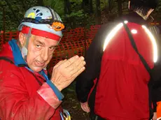 Sergio Dambrosi ritratto prima di una discesa in grotta