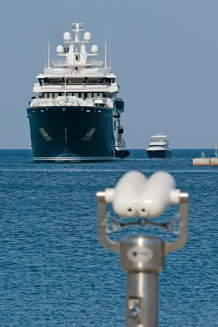 Silvano Trieste 2018-08-20 L'arrivo dello Super Yacht Ulysses