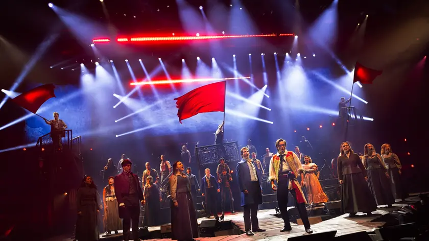 Una foto del musical Les Miserables in arrivo al Rossetti di Trieste