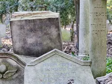 Una tomba al cimitero ebraico di Trieste