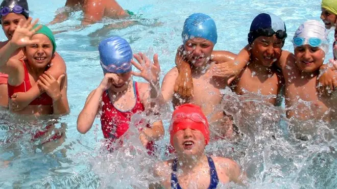 Altran Mf-centri estivi piscina