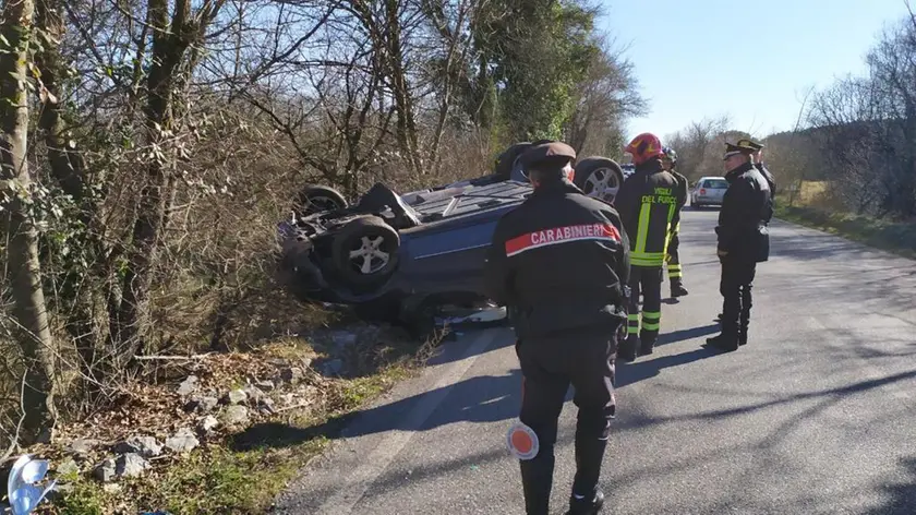 L'auto cappottata