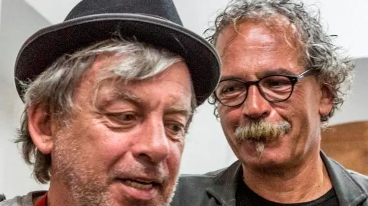 FUORI LUOGO Paolo Rossi, Gianmaria Testa Emanuele Dell’Aquila (chitarre) e Nicola Negrini (contrabbasso, basso elettrico e U-bass) SABATO 30 AGOSTO 2014 FESTIVAL DELLA MENTE, Sarzana
