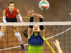 Una match di pallavolo in una palestra di Trieste