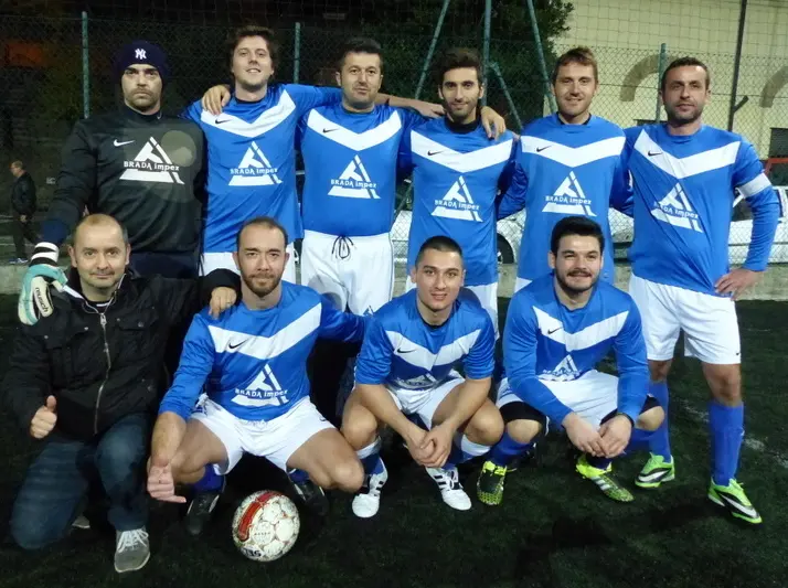 La squadra del Brada Impex, una delle due che si è ritirata dalla Coppa