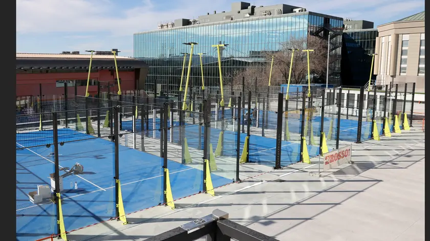 I campi di padel realizzati in via Locchi. Foto Lasorte.