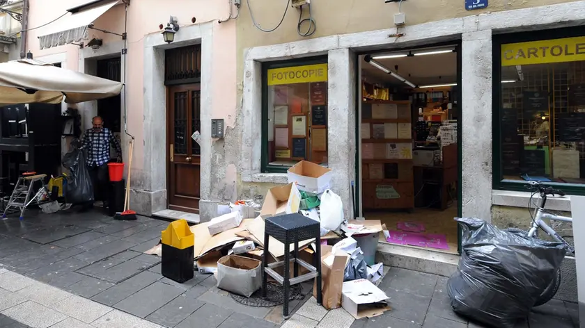 15 ottobre 2014: un negozio del Ghetto invaso dall'acqua