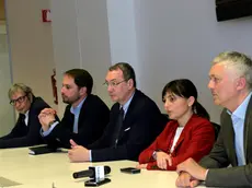 Cristiano Shaurli con Debora Serracchiani, Sergio Bolzonello e i capigruppo di Sel e Cittadini, Giulio Lauri e Piero Paviotti