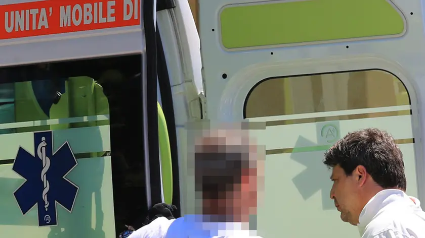Lasorte Trieste 11/07/20 - Costiera, Uomo fermato dalla Polizia, NON FIRMARE