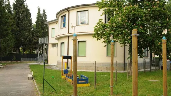 Bumbaca Gorizia 12-05-12 Asilo nido Viale Virgilio - Fotografia di Pierluigi Bumbaca