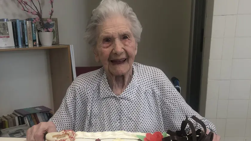 Italia Canciani nel giorno del suo 106.mo compleanno