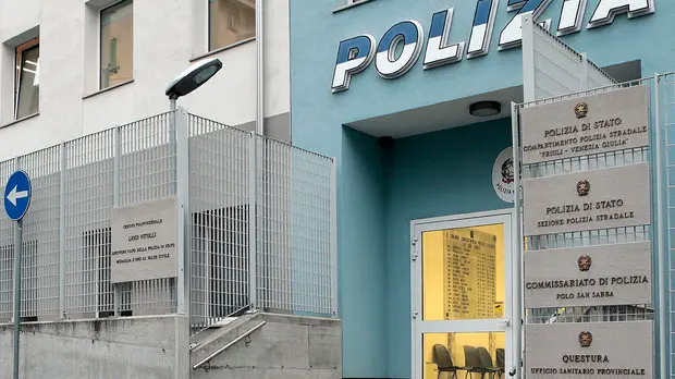 Silvano Trieste 2020-02-03 Via Mascagni , la caserma della Polizia Stradale