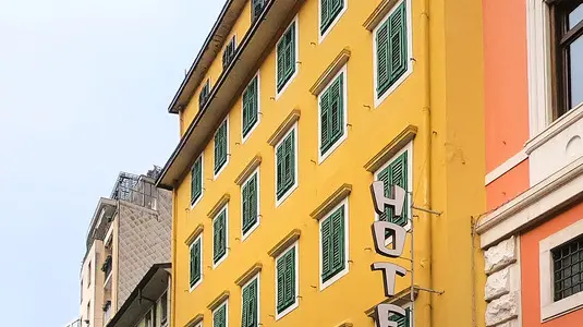 Lasorte Trieste 08/12/19 - Via degli Artisti, Hotel Parenzo
