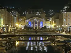 Lasorte Trieste 12/11/20 - Ponterosso, Ponte Curto, Luminarie di Natale