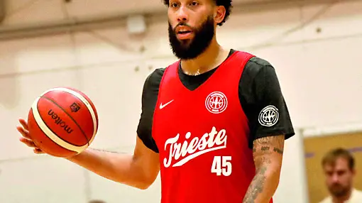 Denzel Valentine si è allenato regolarmente con la squadra