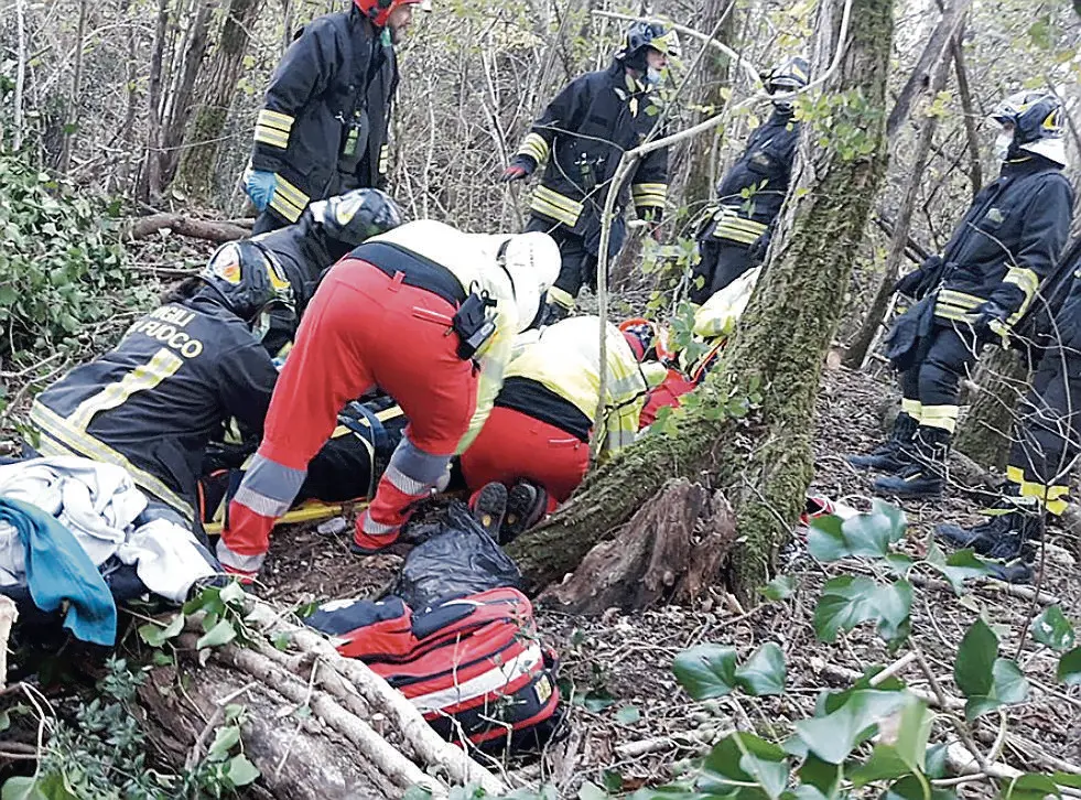 I soccorsi prestati subito dopo l'incidente a Paolo Calligaris