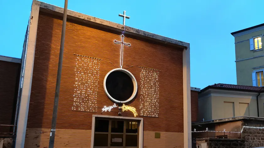 La chiesa della comunità rumeno ortodossa di via dell’Istria di cui il padre Negrea è parroco. Foto Lasorte