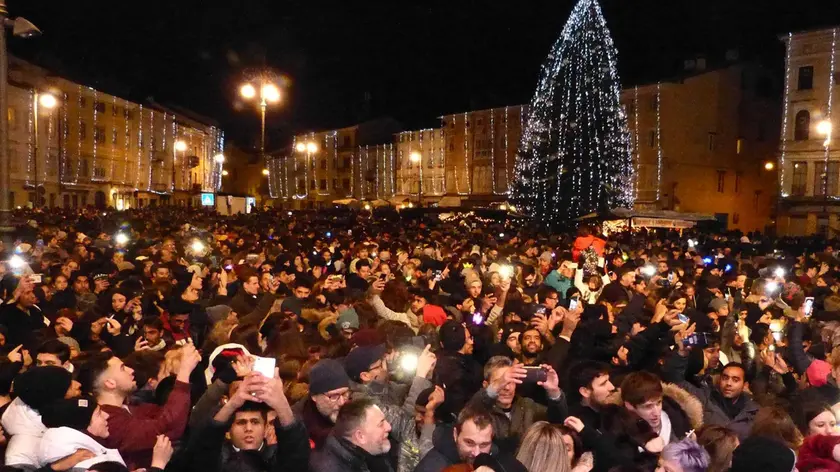 L’ultimo Capodanno “normale” prima dell’arrivo delle limitazioni anti Covid-19 Foto Bumbaca/Marega