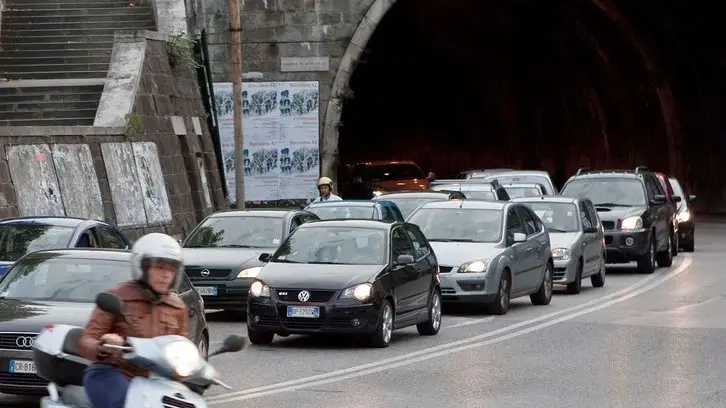 La galleria di Montebello dalla parte di piazza Foraggi