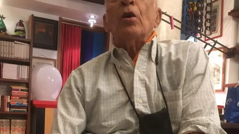 Ennio Fedele nella sua casa nella foto di Guido Rumiz del 10 agosto 2019