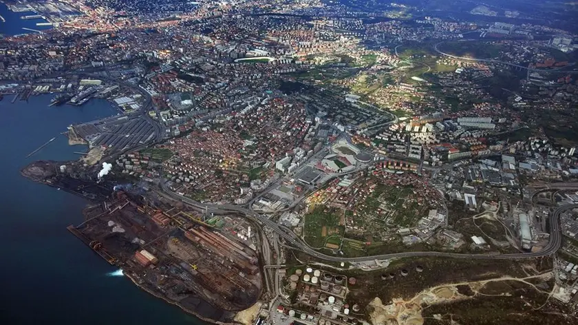 sterle trieste discarica disposta sotto sequestro zona ferriera