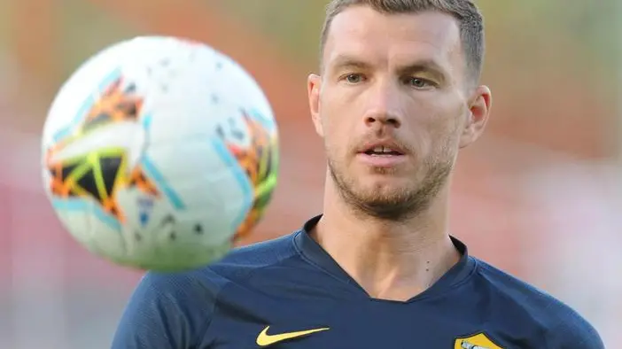 Bosnian forward of As Roma Edin Dzeko during a friendly match against Athletic Bilbao in Perugia, 7 August 2019. ANSA/CROCCHIONI