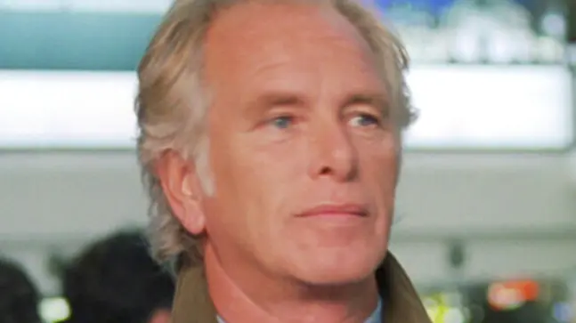 Ray Lovelock nel ruolo di Attilio in una foto di scena della fiction di Canale 5 "Caterina e le sue figlie". ANSA