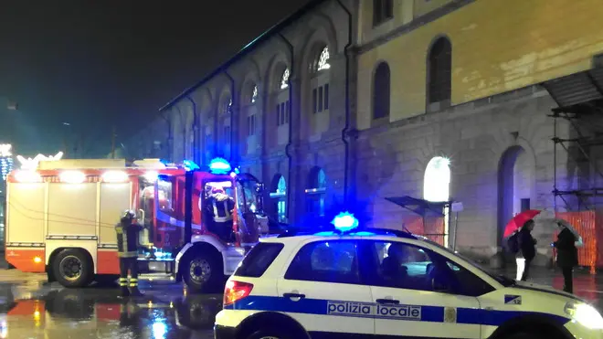 Lasorte Trieste 02/01/14 - Parcheggio Silos Stazione, Incendio, Vigili del Fuoco