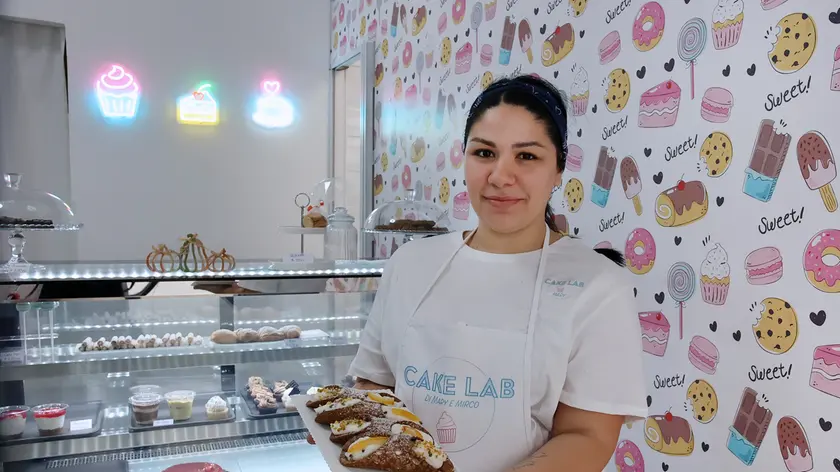 Alcune delle creazioni prodotte nel Cake Lab in via Frausin (Lasorte)