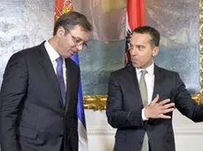 Aleksandar Vucic con Christian Kern (foto da wienerzeitung.at)