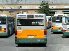 Lasorte Trieste 06 07 04 - Sciopero Autobus - Deposito Broletto