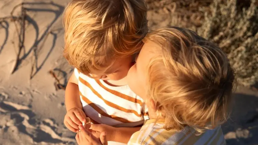 I due gemellini dei triestini Matteo e Irene che vivono in Australia