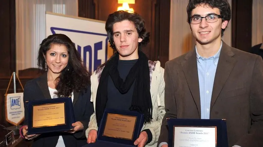 Foto BRUNI TRieste 29.02.12 Premio ANDE Letteratura-I primi 3 class