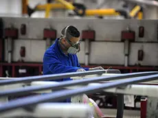 Un operaio al lavoro