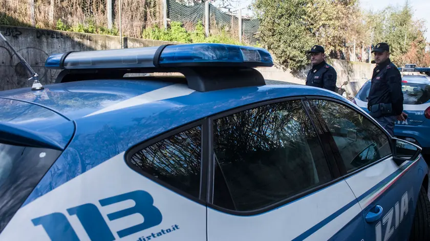09/12/2016 Roma, la Polizia di Stato sul luogo del ritrovamento di un cadavere di donna di origine asiatica in via Guglielmo Sansoni a Tor Sapienza