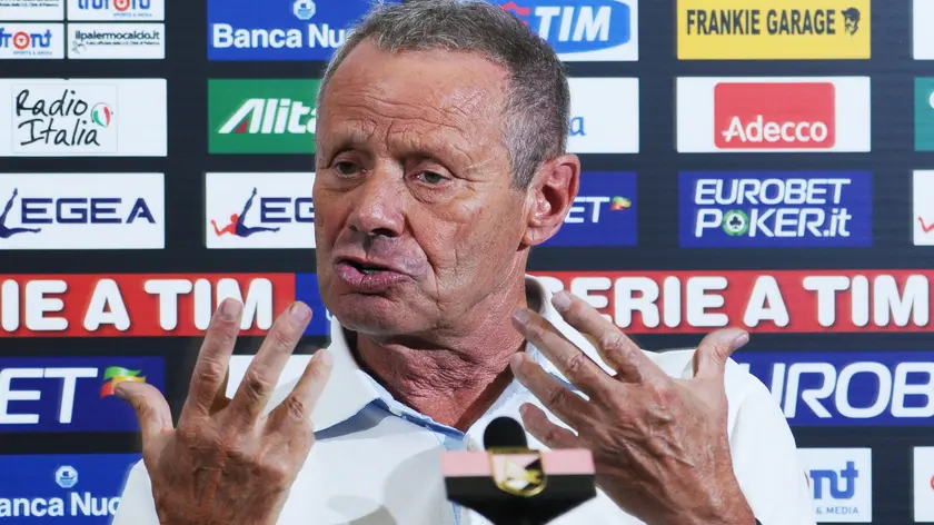 Il presidente del Palermo, Maurizio Zamparini, in una immagine del 01 settembre 2011..ANSA/MIKE PALAZZOTTO