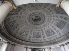 L’interno della cupola di palazzo Carciotti