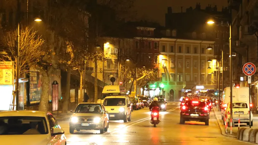 Lasorte Trieste 27/12/18 - Viale d'Annunzio, Illuminazione Pubblica, Luci