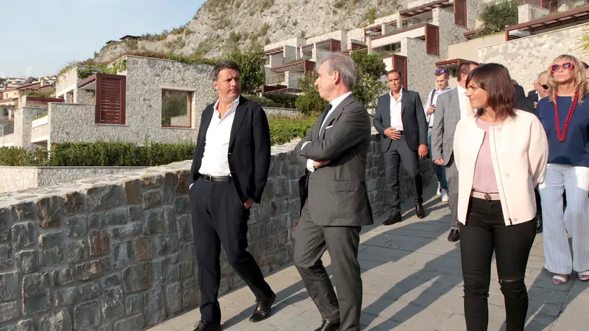 Matteo Renzi visita il complesso di Sistiana (foto Massimo Silvano)