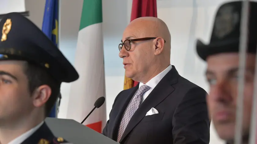Il questore Pietro Ostuni durante la cerimonia (Bruni)