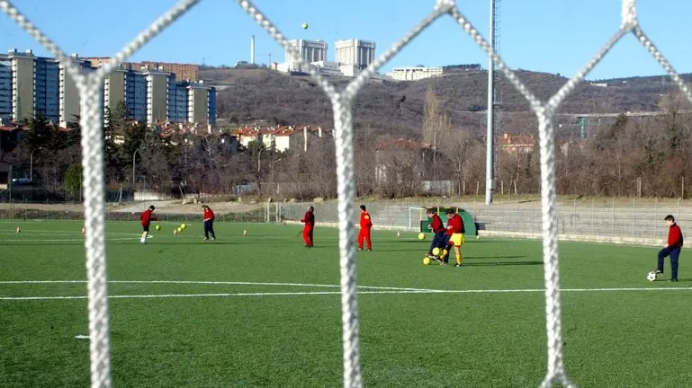 Lasorte Trieste - Campo calcio S.Sergio in erba sintetica