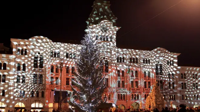 Lasorte Trieste 07/12/13 - Piazza Unità, Inaugurazione Albero di Natale